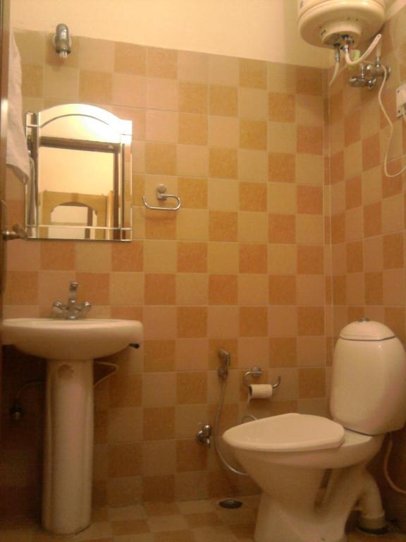 Sapphire Inn Bhīm Tāl Eksteriør bilde